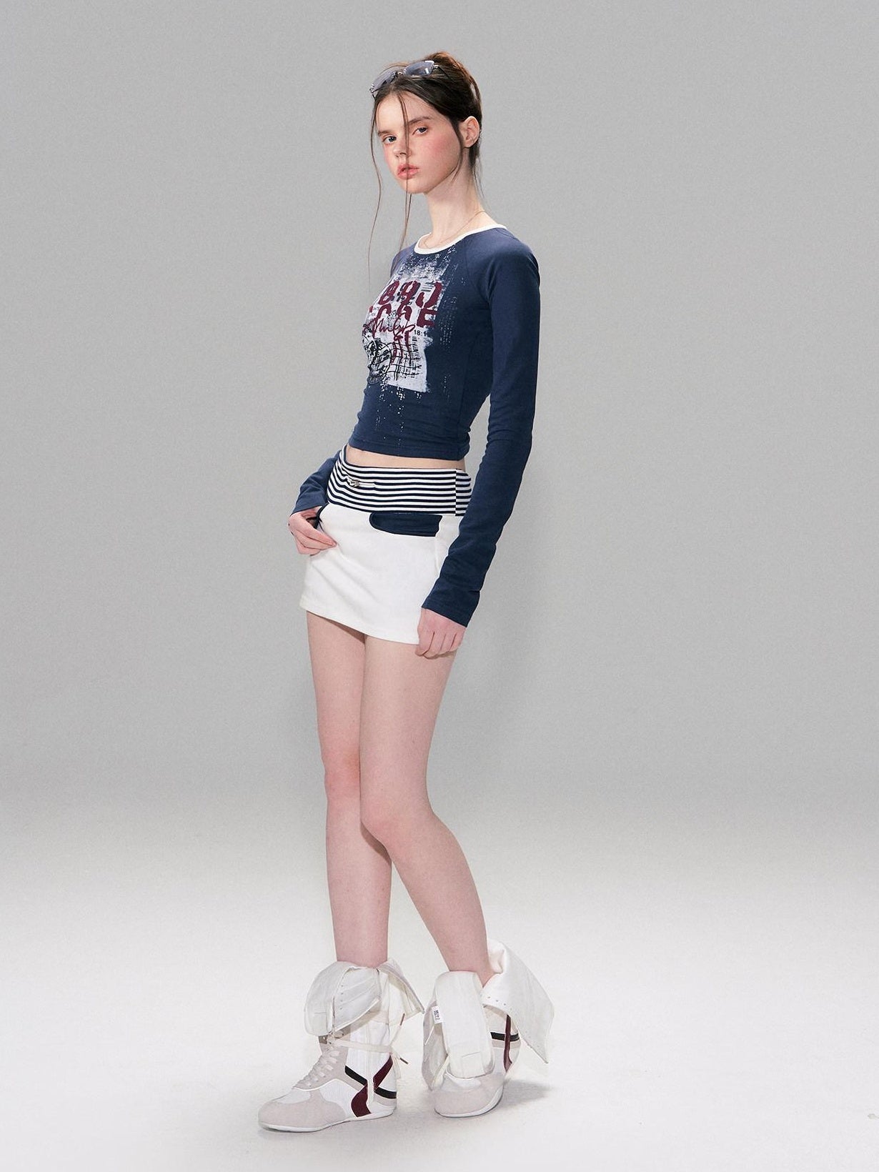 The NeverMore Cotton Blend Letter Print American Slim Fit Cropped Women Long Sleeve T-Shirts