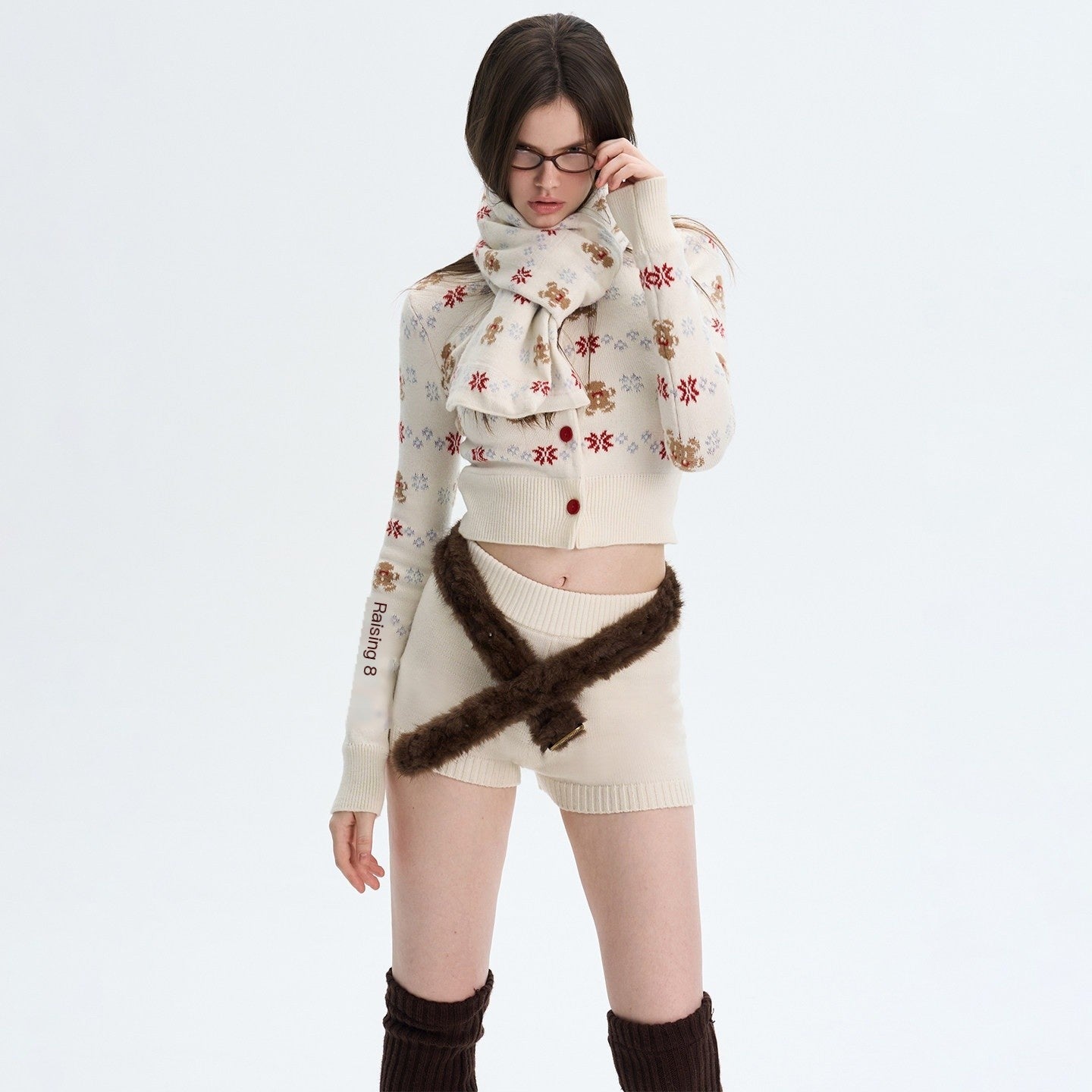 The NeverMore Cashmere Blend Bear Jacquard Cute Slim Cropped Crewneck Knitwear Cardigans