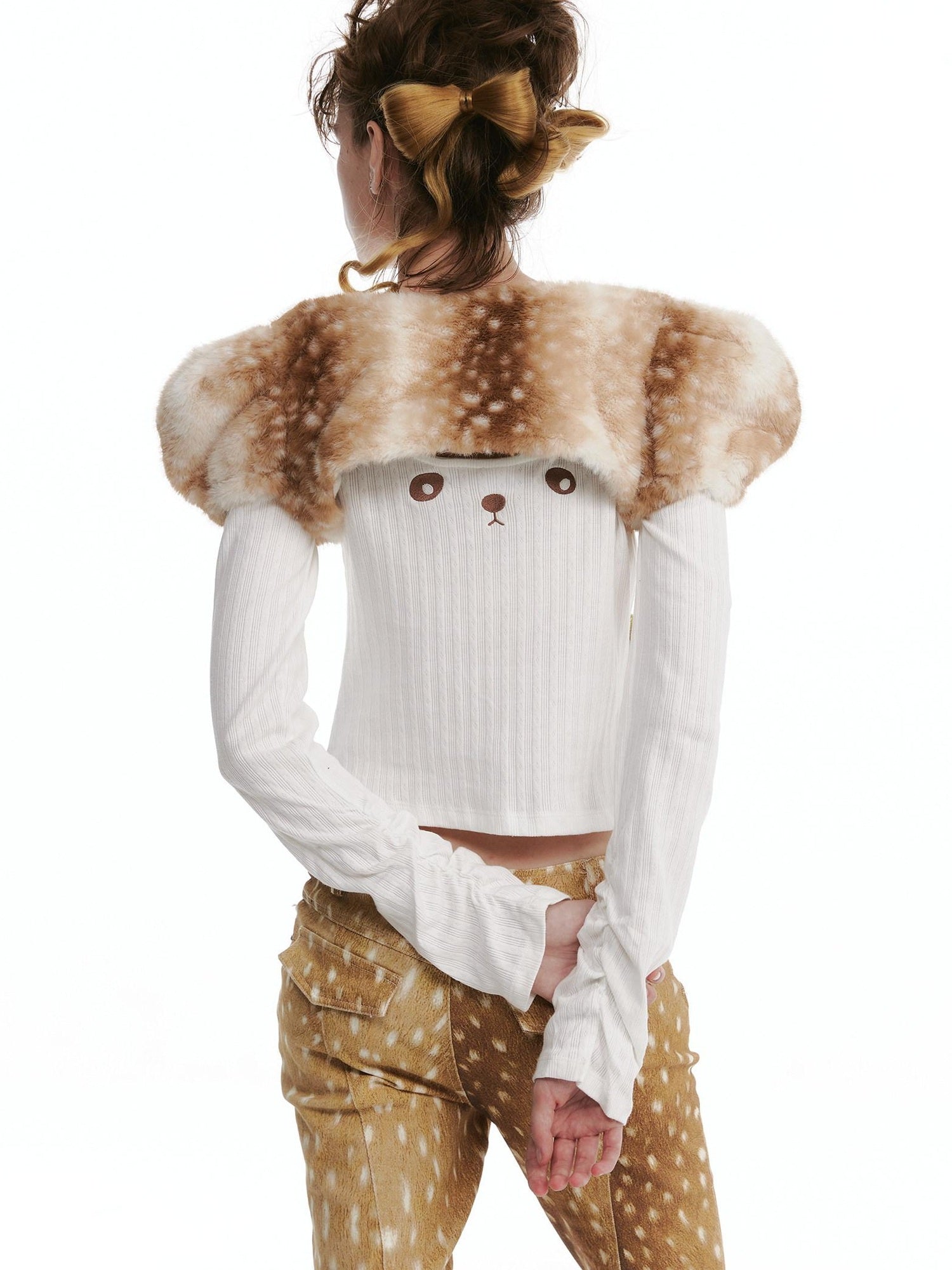 nit alcove Pure Cotton Long Sleeve Casual Cute Bear Women Off Shoulder Crop Tops