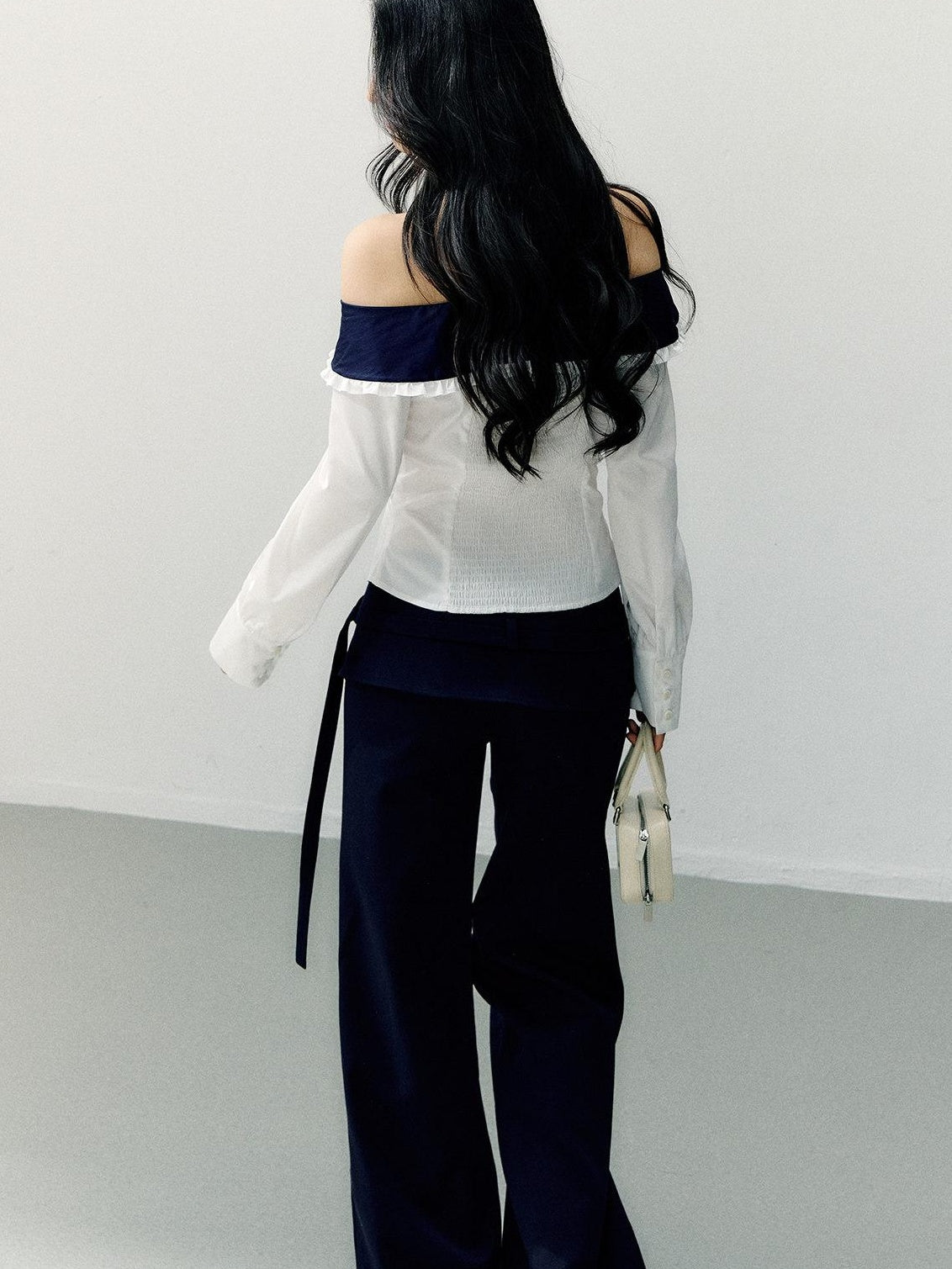 7Shiftin Slimming Off Shoulder Slim Fit Long Sleeve Cotton Bow White Blouses
