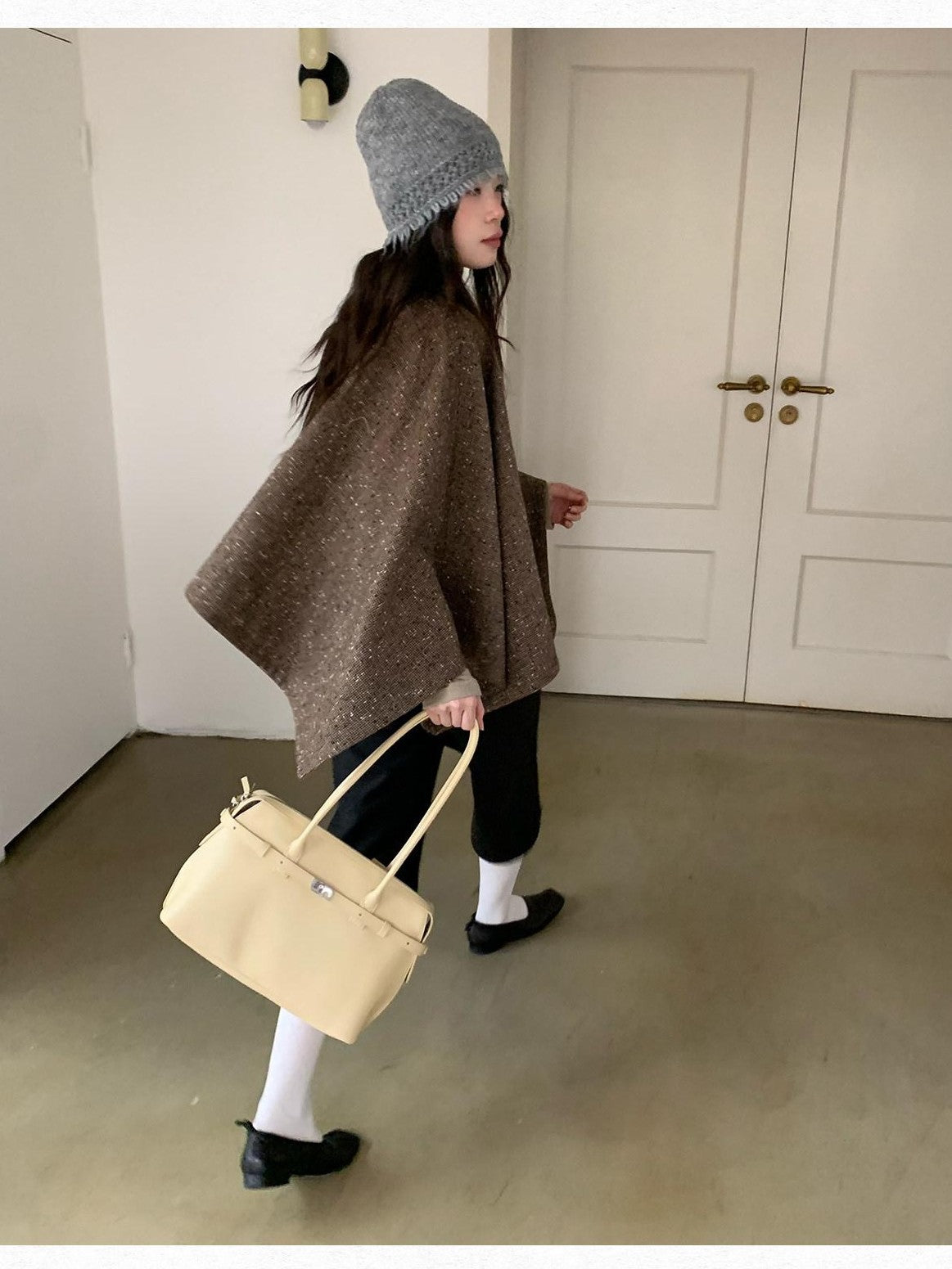 Dorydory Relaxed Asymmetrical Bow Women&