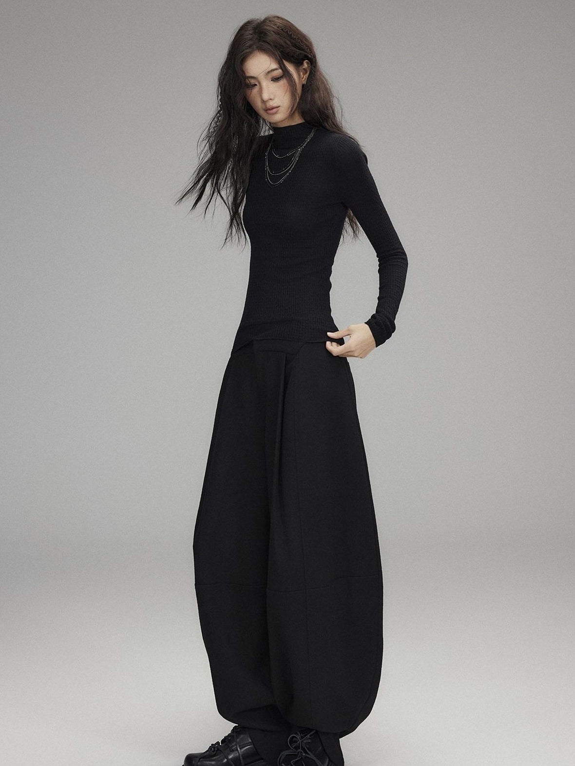 Low pixel Low Rise Wool Blend Micro Stretch Casual Zip Fly Women Black Wide Leg Pants