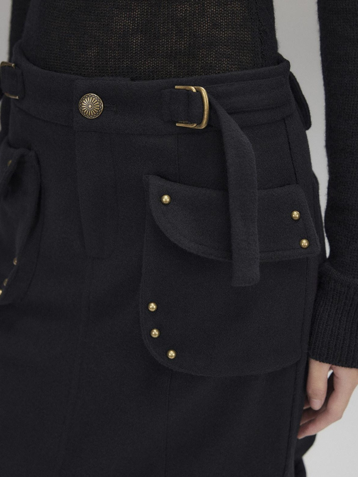 Low pixel Wool Blend Low Rise Cargo Pockets Front Slit Hline Casual Black Midi Skirts