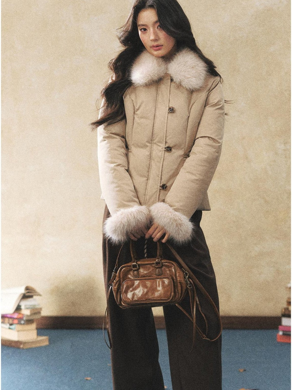 7Shiftin Warm Down Filled Plush Fur Collar Slim Fit Button Cropped Women Knit Sweaters