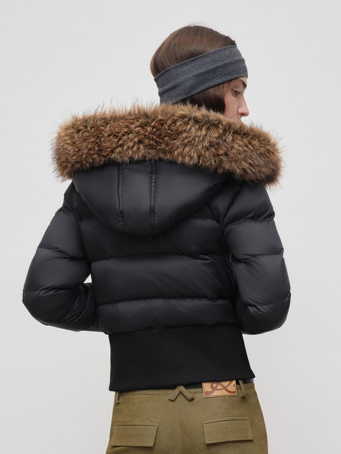 RUN TO THE FUTURE Warm 90 Percent White Duck Slim Hooded Fur Collar Black Women Zip Down Jackets