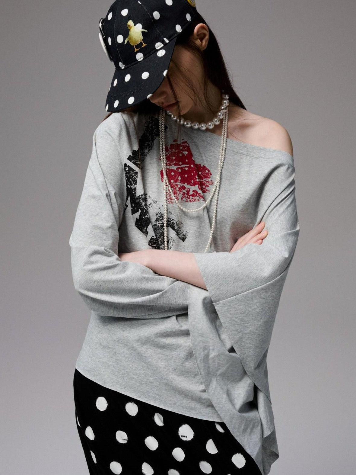 1JINN STUDIO Badge Letter Print Slanted Shoulder Women&