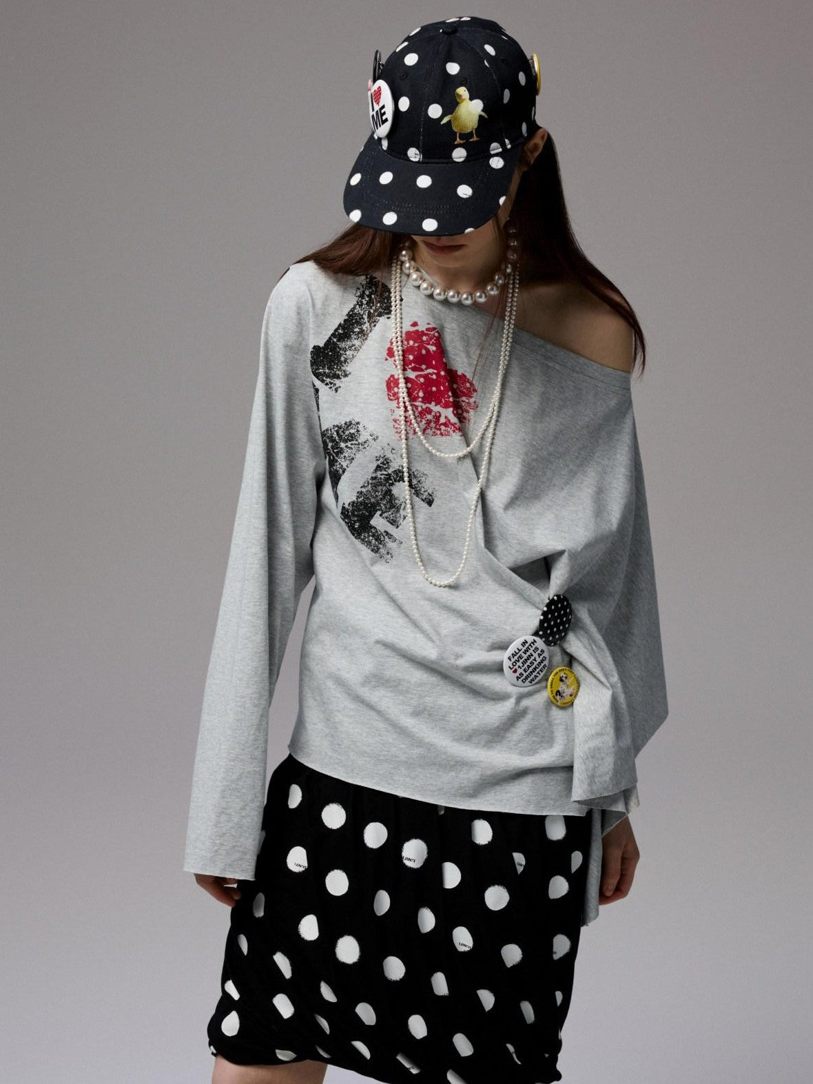 1JINN STUDIO Badge Letter Print Slanted Shoulder Women&