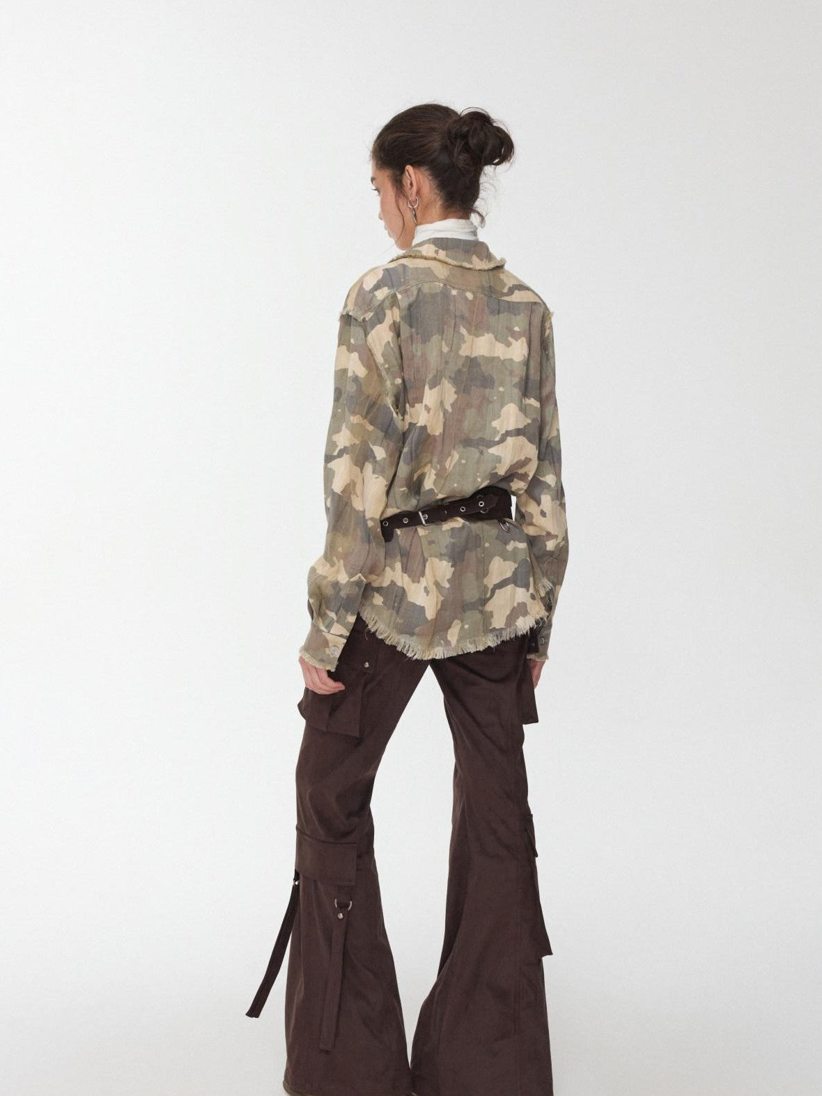 1JINN STUDIO Camel Gray Camo Washed Pleated Frayed Tassel Fitted Women&