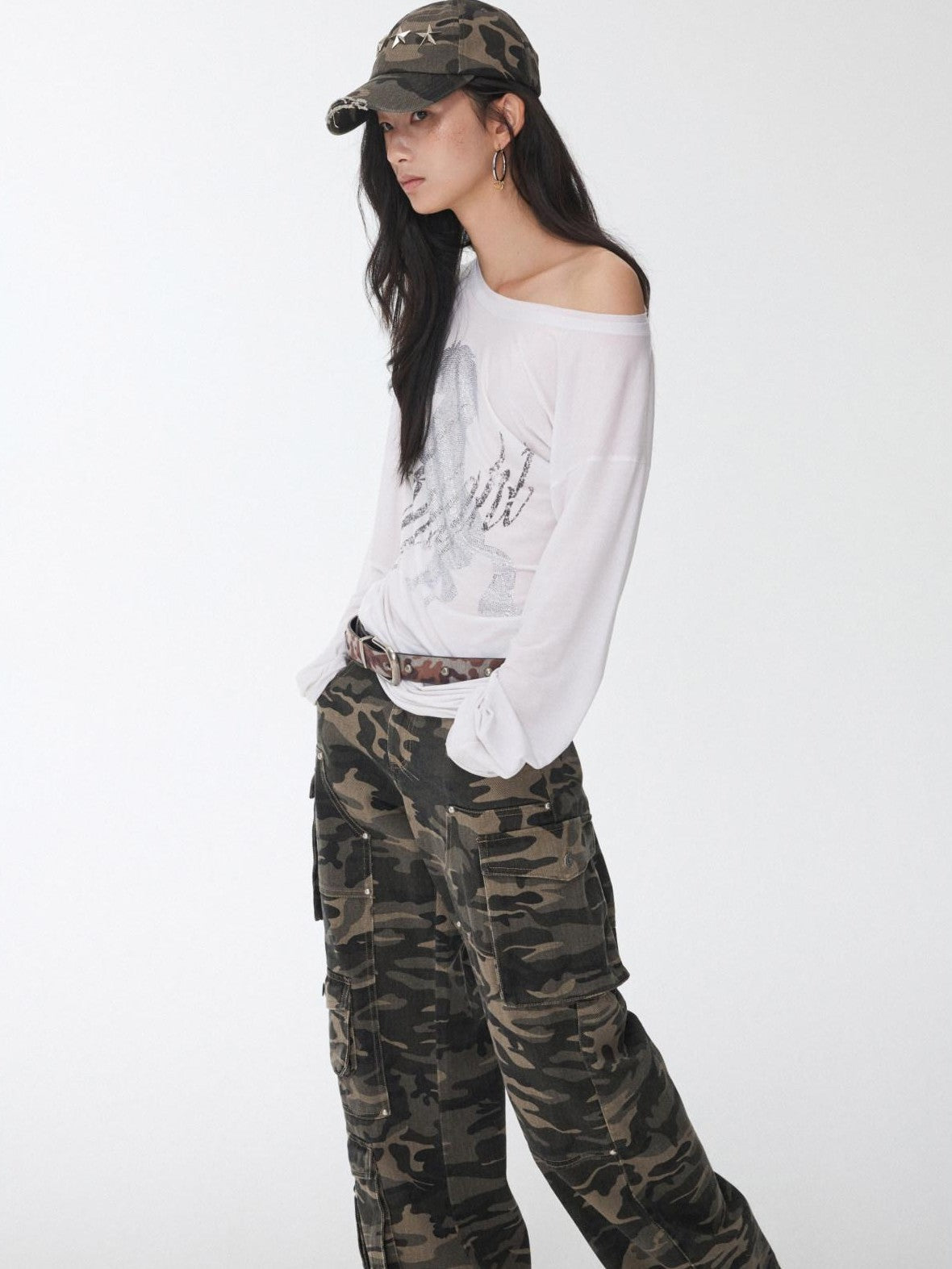 1JINN STUDIO Camouflage Washed Distressed Star Stud Deep Wide Brim Women&
