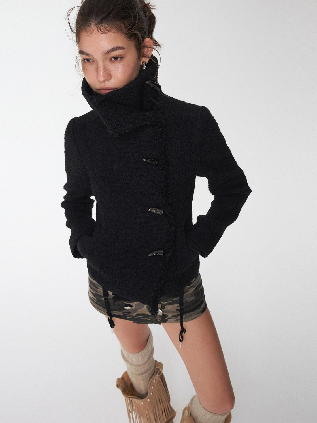 1JINN STUDIO Cropped Stand Collar Frayed Edge Toggle Buttons Slim Women&