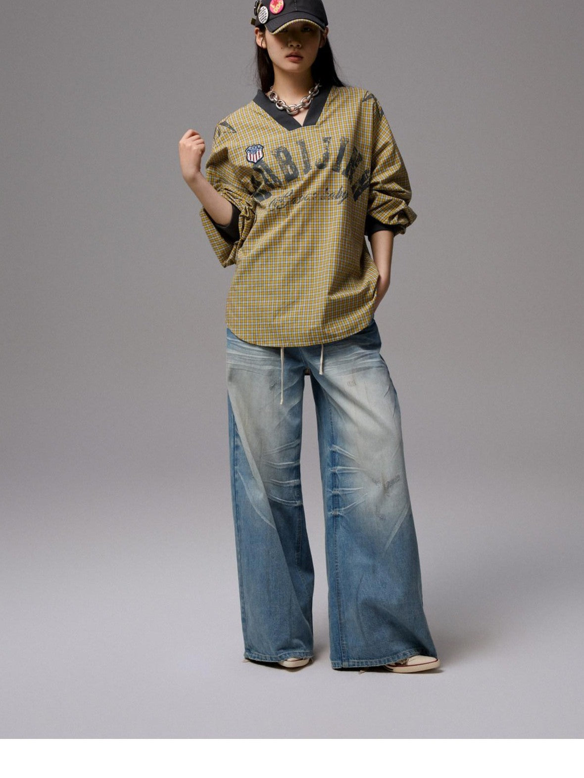1JINN STUDIO Letter Print V-neck Plaid Loose Jersey Women&