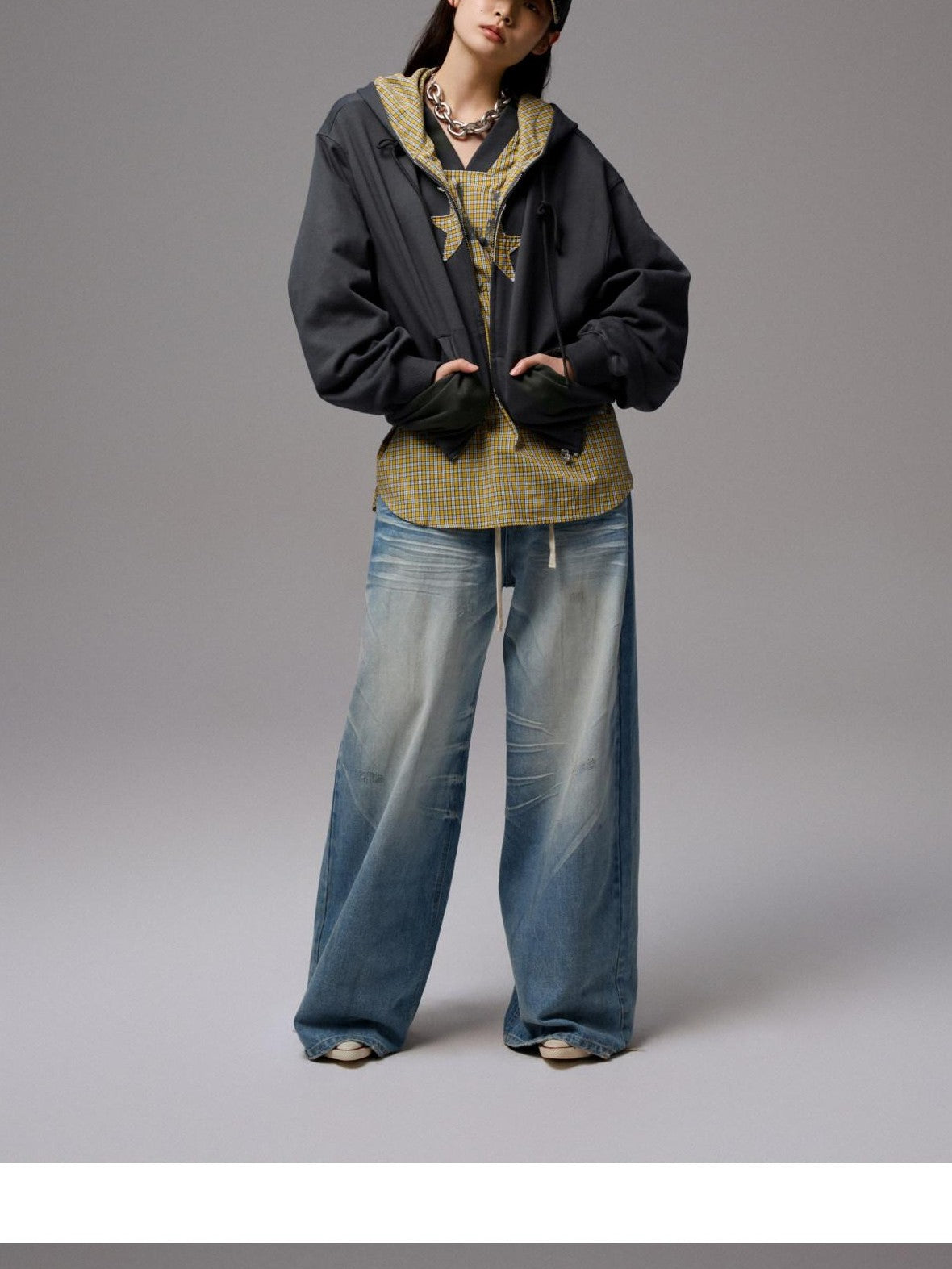 1JINN STUDIO Letter Print V-neck Plaid Loose Jersey Women&