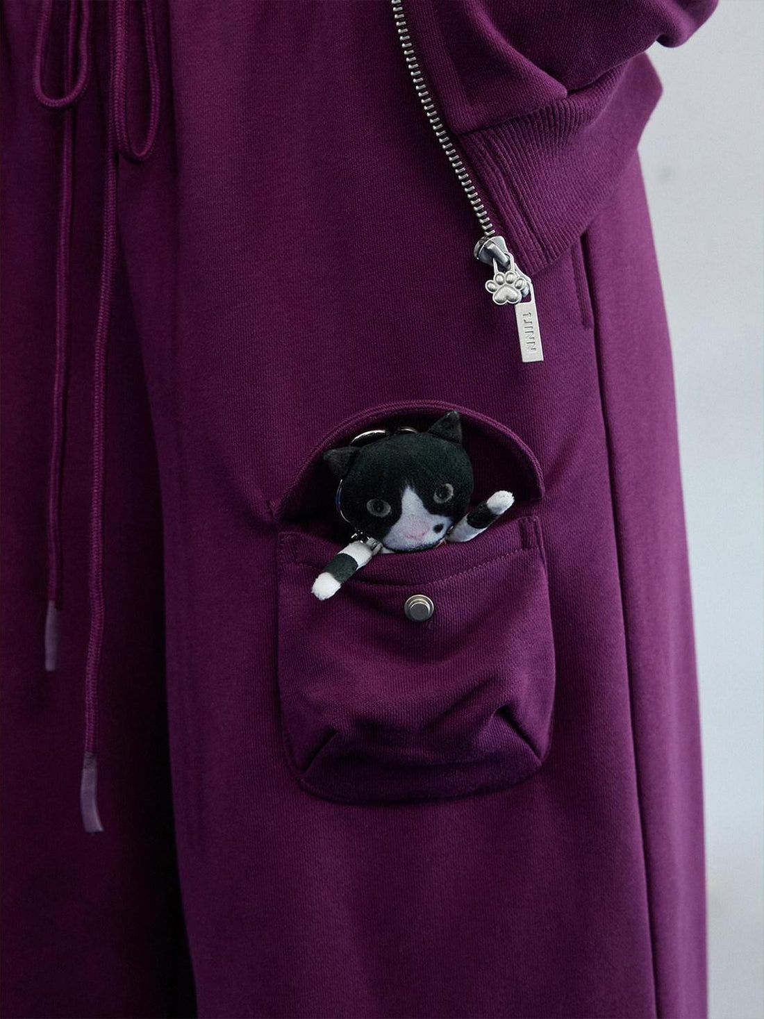 1JINN STUDIO Quirky Cute 3d Plush Cat Doll Charm Women&