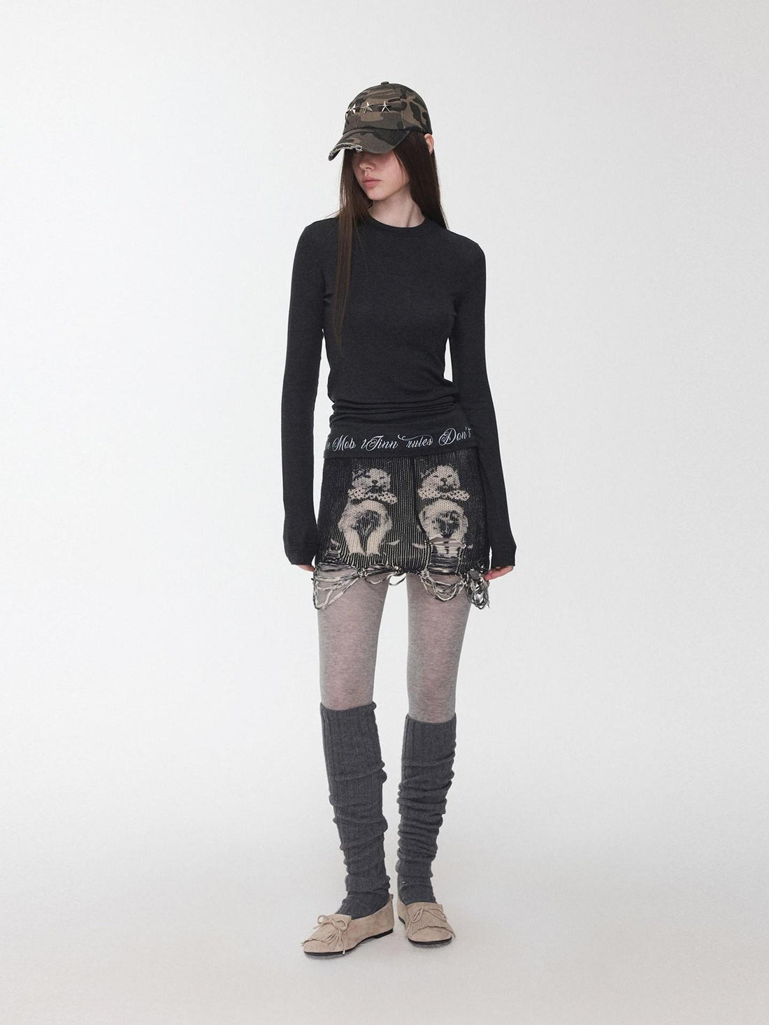 1JINN STUDIO Solid Crew Neck Sheer Hem Letter Print Women&