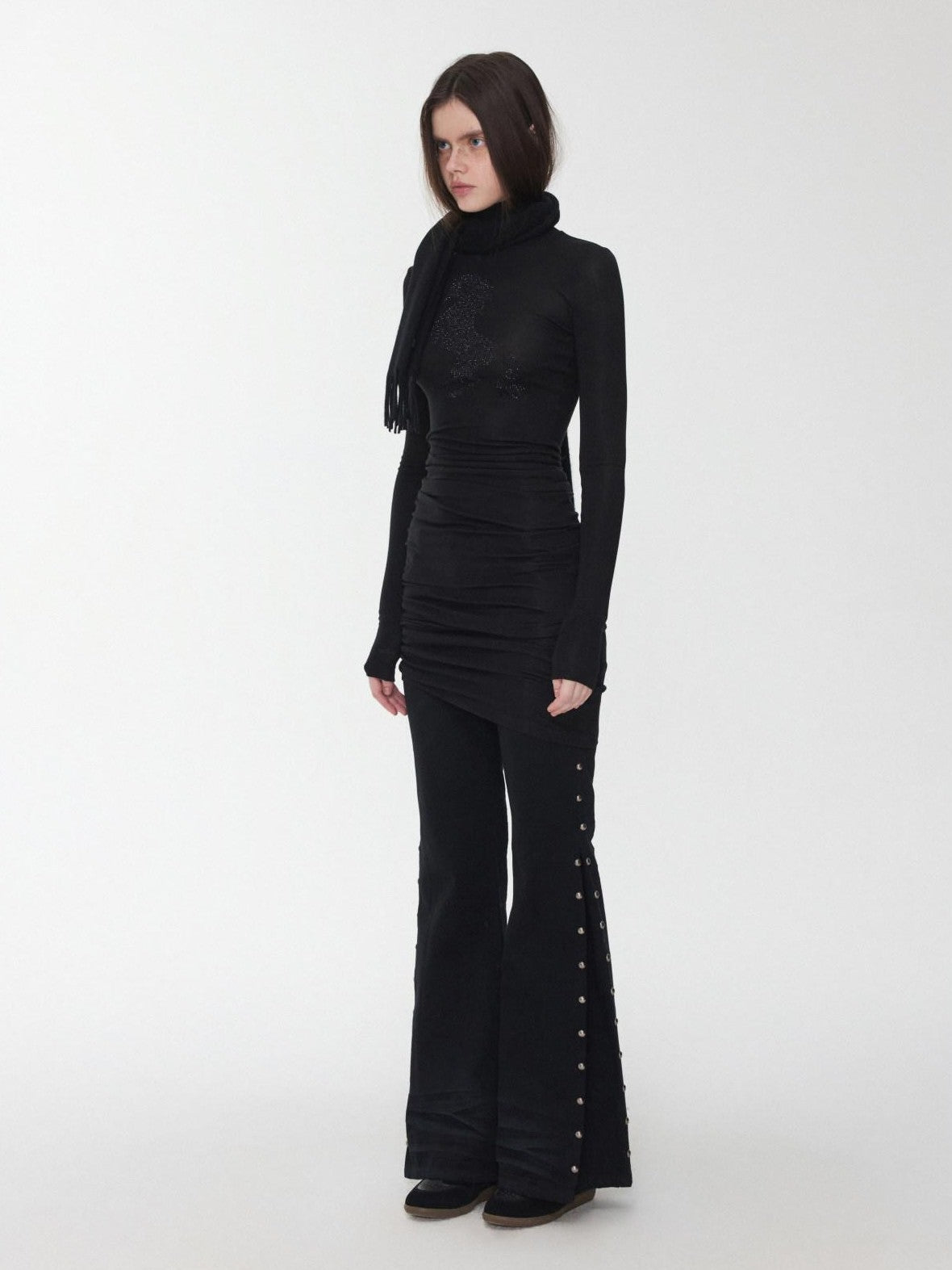 1JINN STUDIO Solid Rhinestone Mock Neck Slim Fit Women&