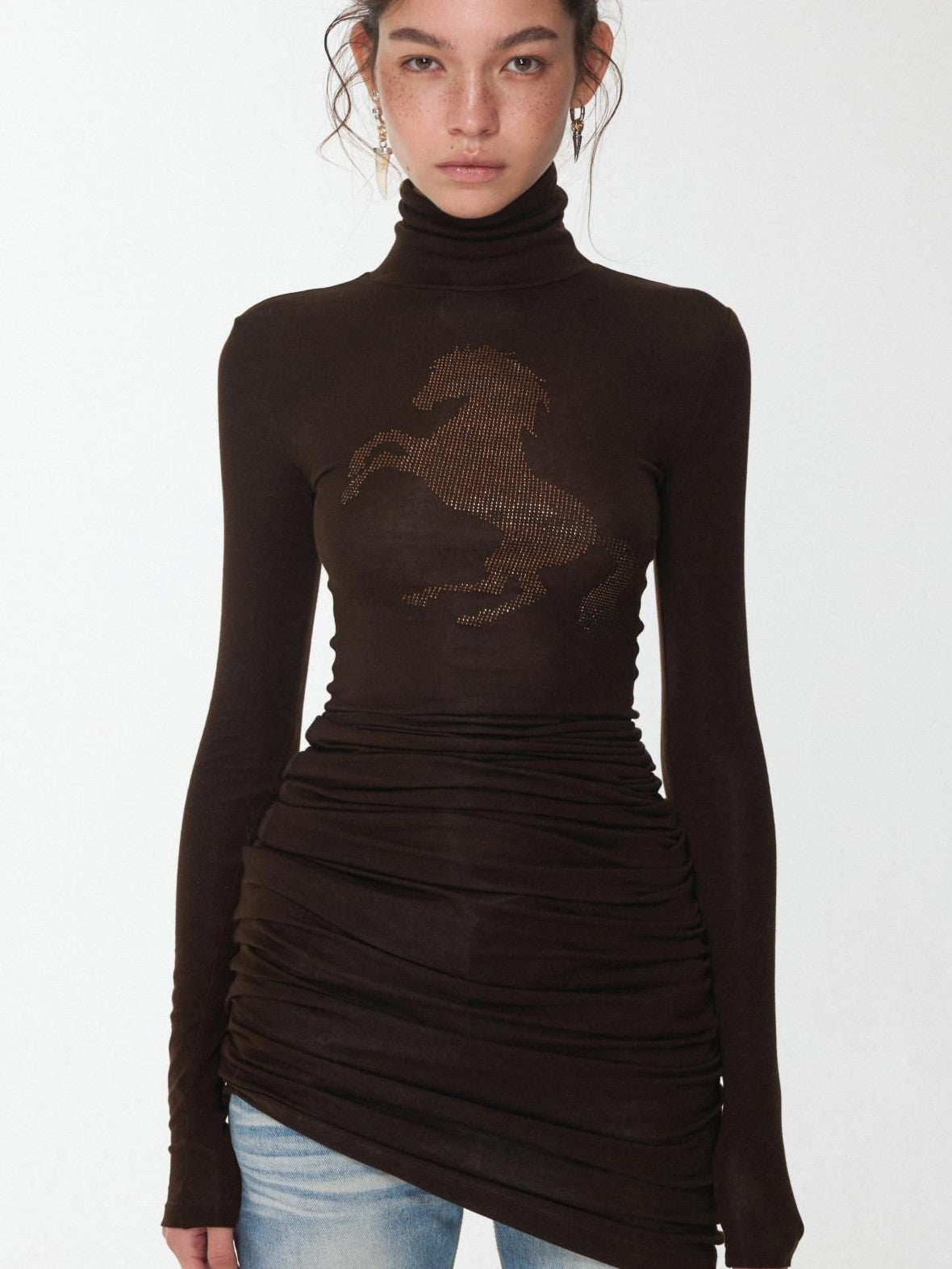 1JINN STUDIO Solid Rhinestone Mock Neck Slim Fit Women&