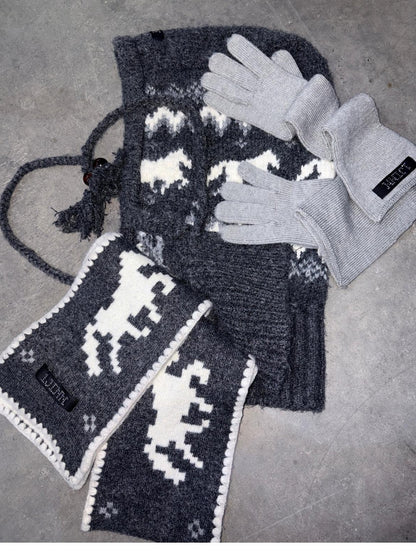 1JINN STUDIO Vintage Fair Isle Pony Jacquard Knitted Women&