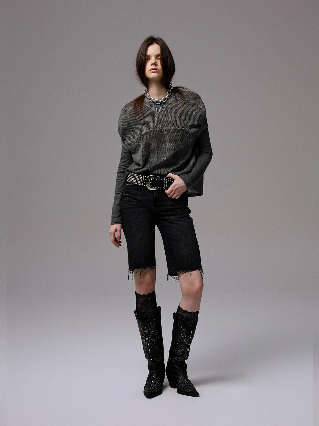 1JINN STUDIO Washed Black Distressed Embroidered Women&
