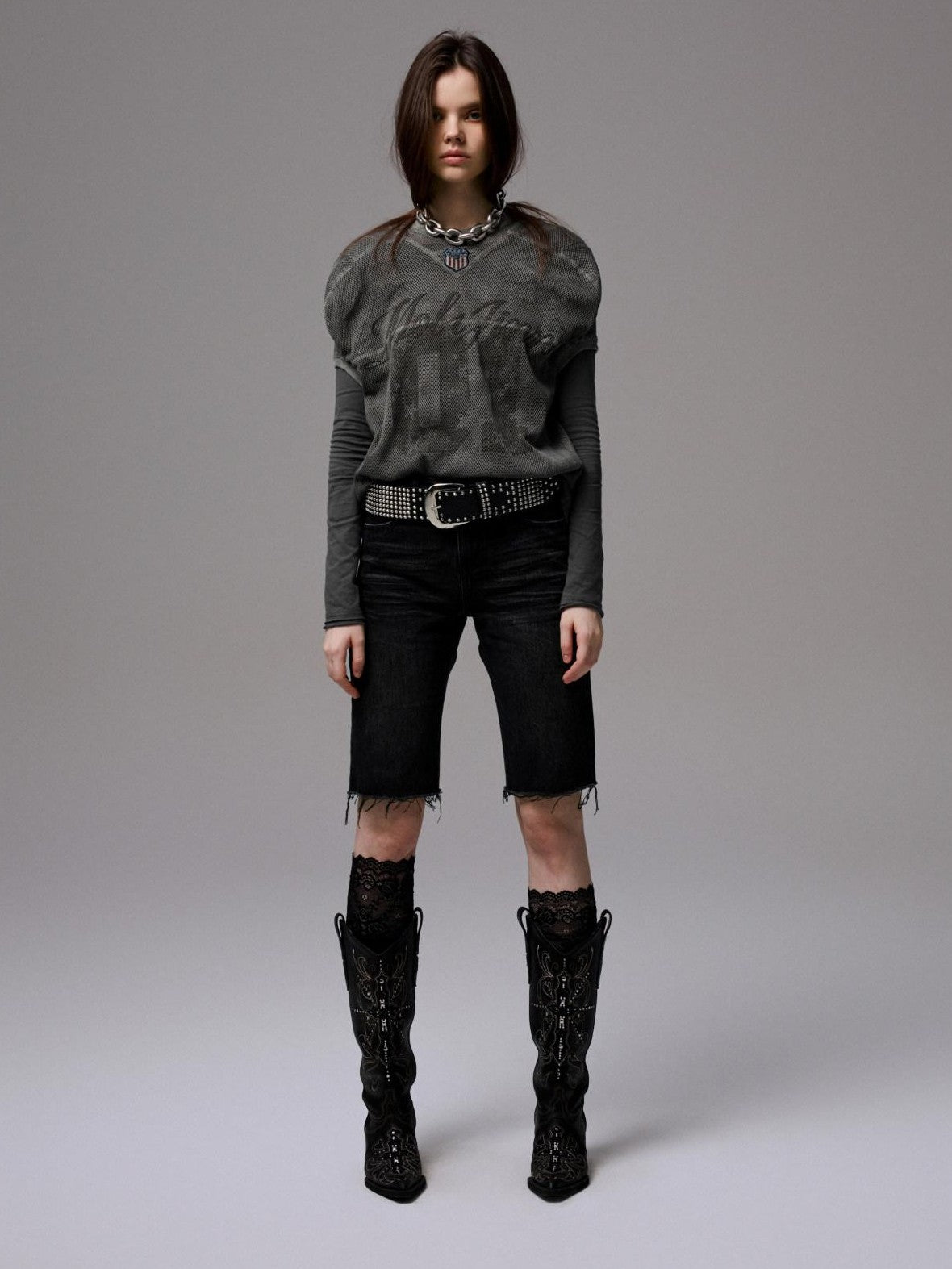 1JINN STUDIO Washed Black Distressed Embroidered Women&