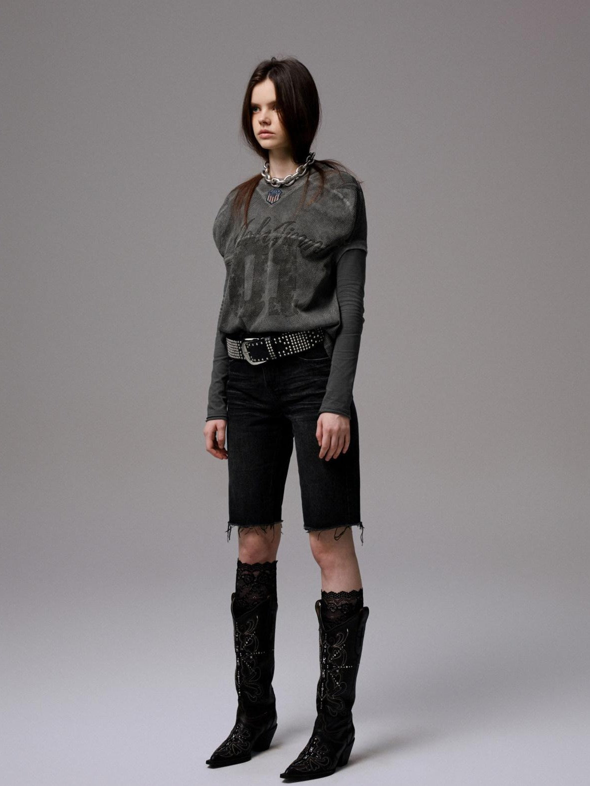 1JINN STUDIO Washed Black Distressed Embroidered Women&