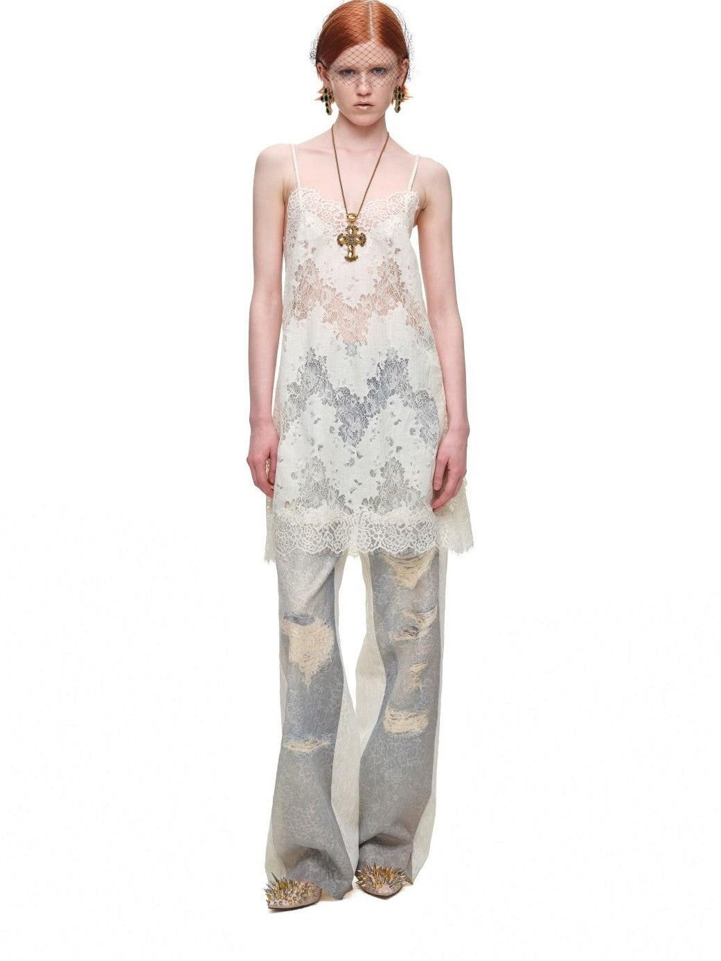 1JINN STUDIO Washed Distressed Spray Print Lace Mid Rise Women&