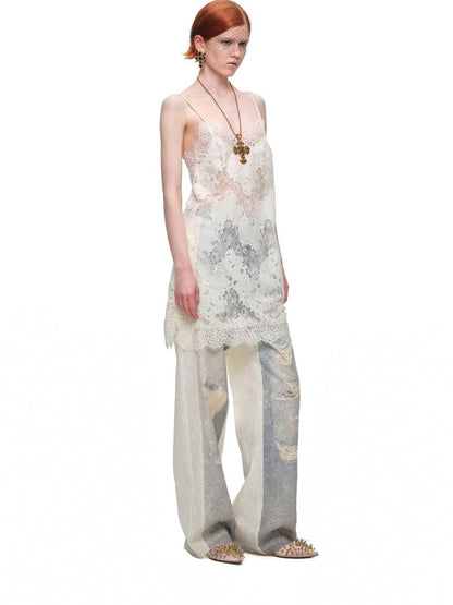 1JINN STUDIO Washed Distressed Spray Print Lace Mid Rise Women&