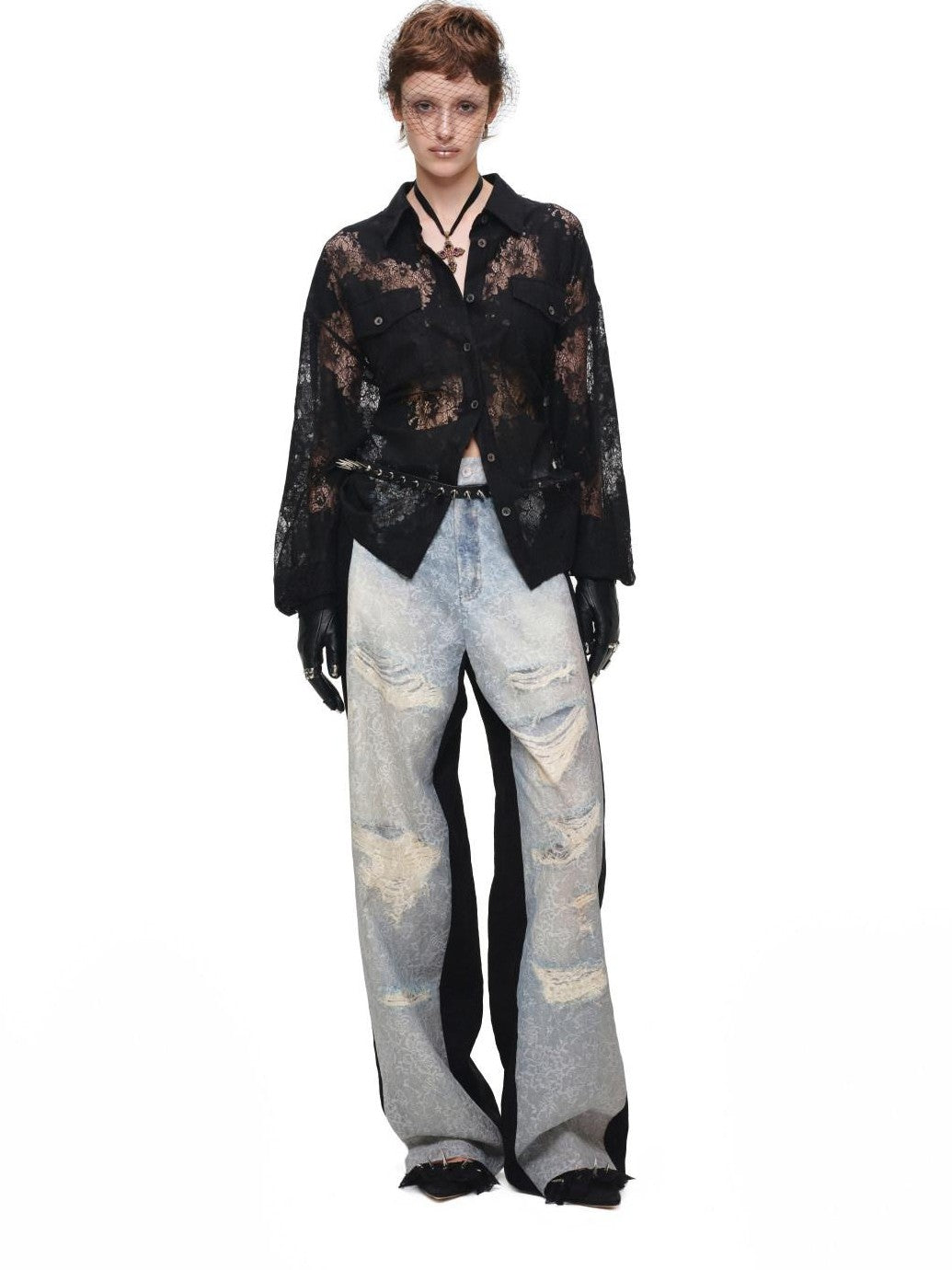 1JINN STUDIO Washed Distressed Spray Print Lace Mid Rise Women&