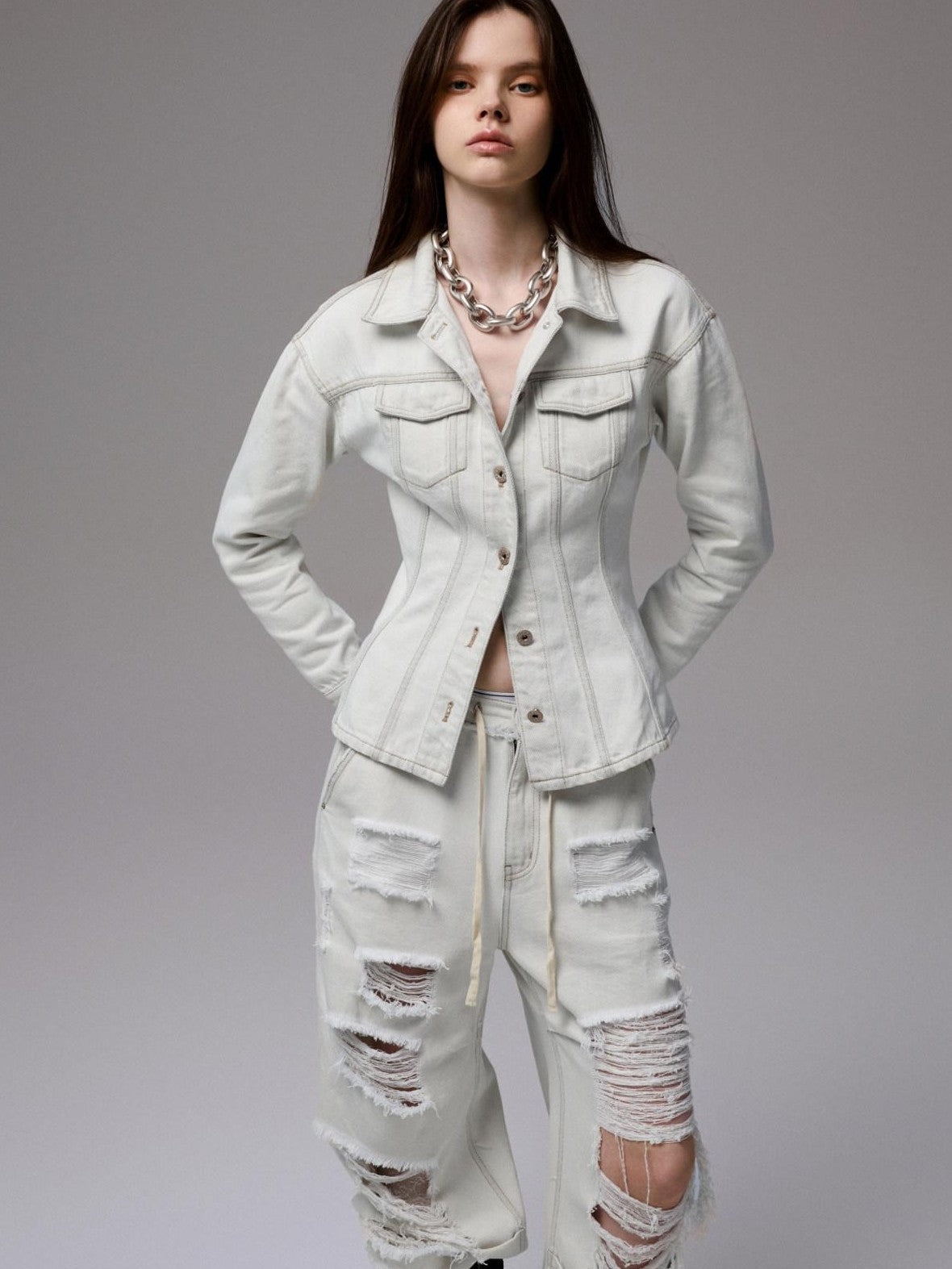 1JINN STUDIO Washed White Ripped Embroidered Low Waist Women&