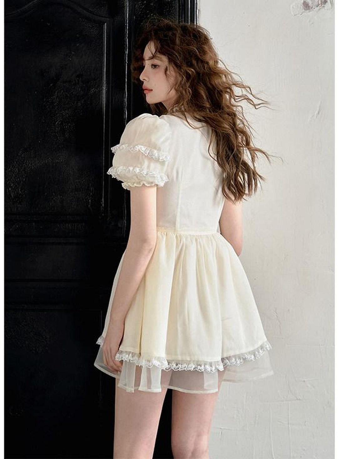 1P STUDIO Beaded Rhinestone Lace Puff Sleeve Waist Cinch Women&