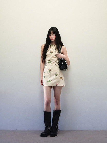 1P STUDIO Beige Floral Embroidered Cutout Back Women&