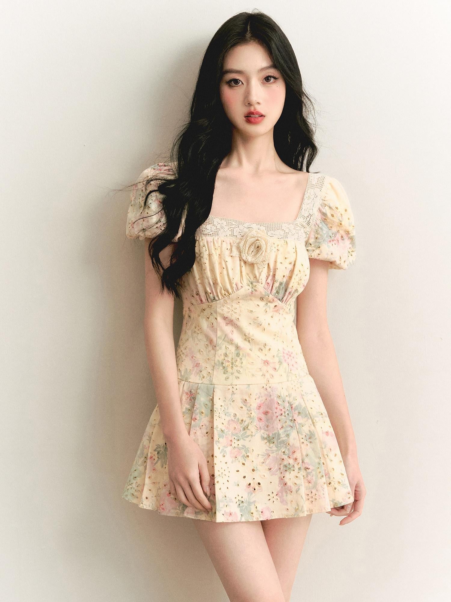 1P STUDIO Beige Floral Lace Cutout Square Neck A Line Women&