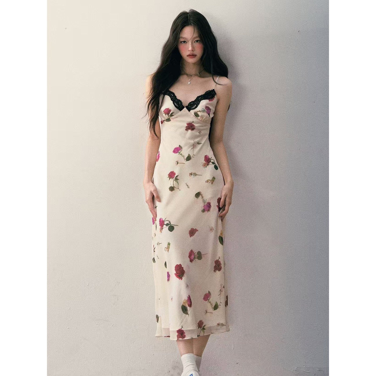 1P_STUDIO_Beige_Rose_Print_Lace_V-neck_Cinched_Waist_Women&