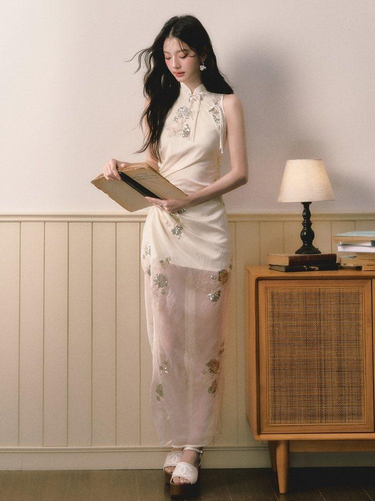 1P STUDIO Beige Sequin Embroidered Stand Collar Women&
