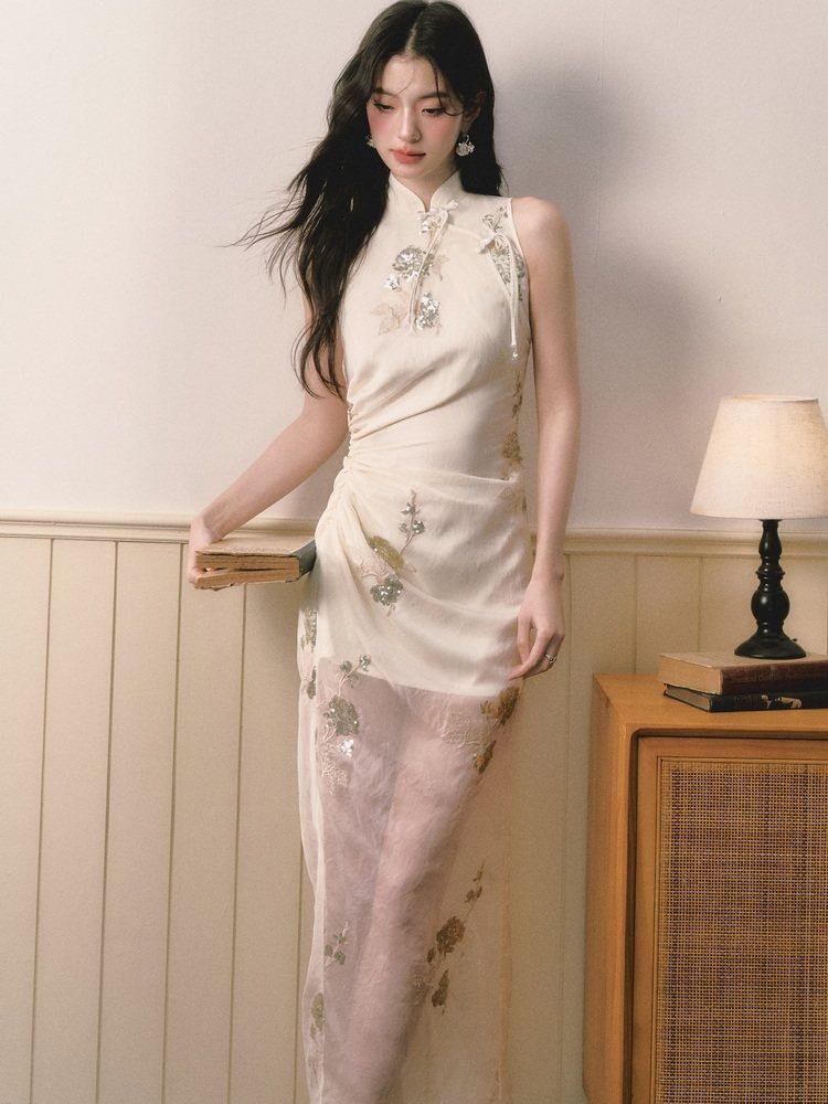 1P STUDIO Beige Sequin Embroidered Stand Collar Women&