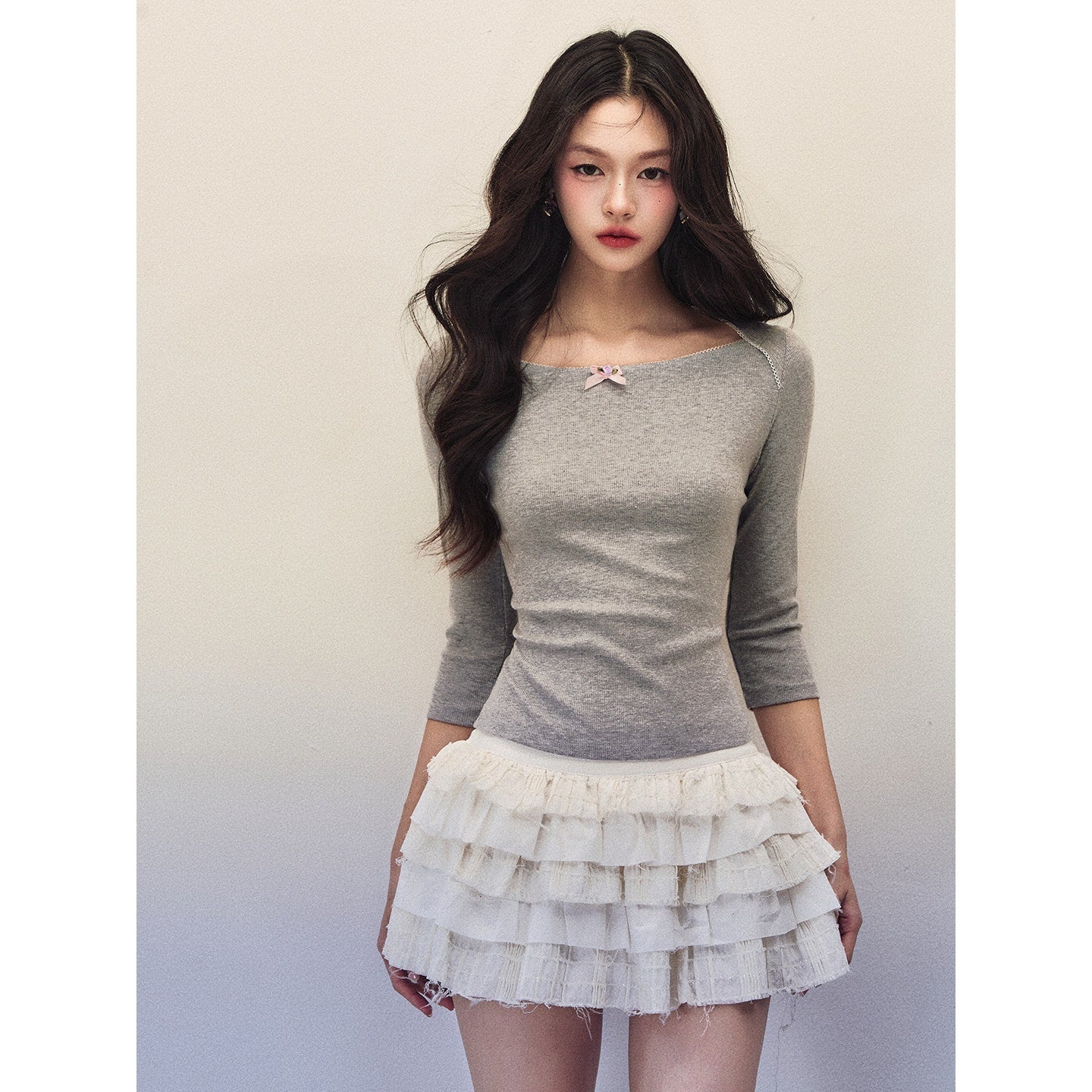 1P_STUDIO_Boat_Neck_Bow_Slim_Women&