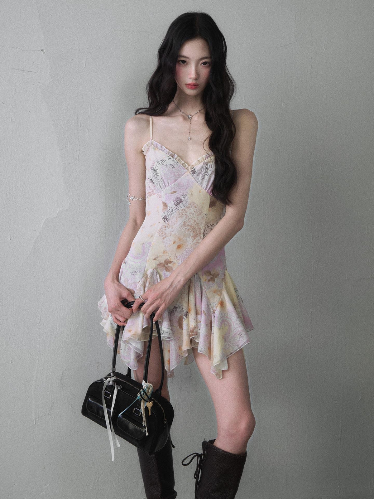 1P STUDIO Colorblock Printed Asymmetrical V-neck Women&