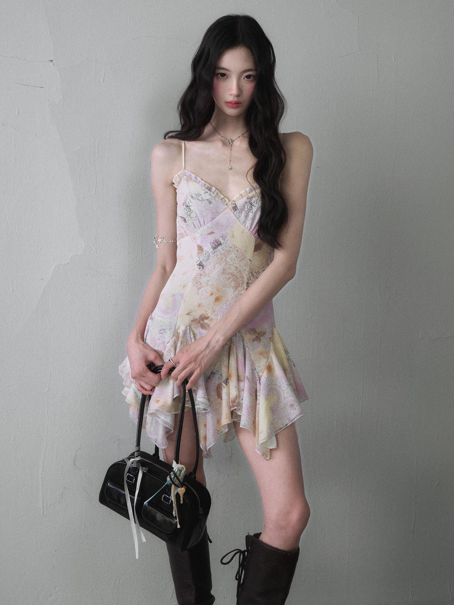 1P STUDIO Colorblock Printed Asymmetrical V-neck Women&