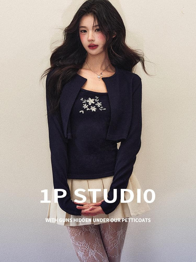 1P STUDIO Cropped Embroidered Stretch Knit Floral Slim Fit Women&