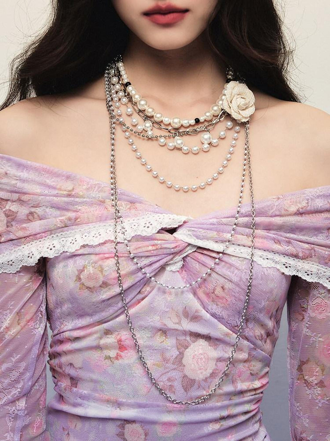 1P STUDIO Detachable Floral Pearl Multi Layer Chain Women&