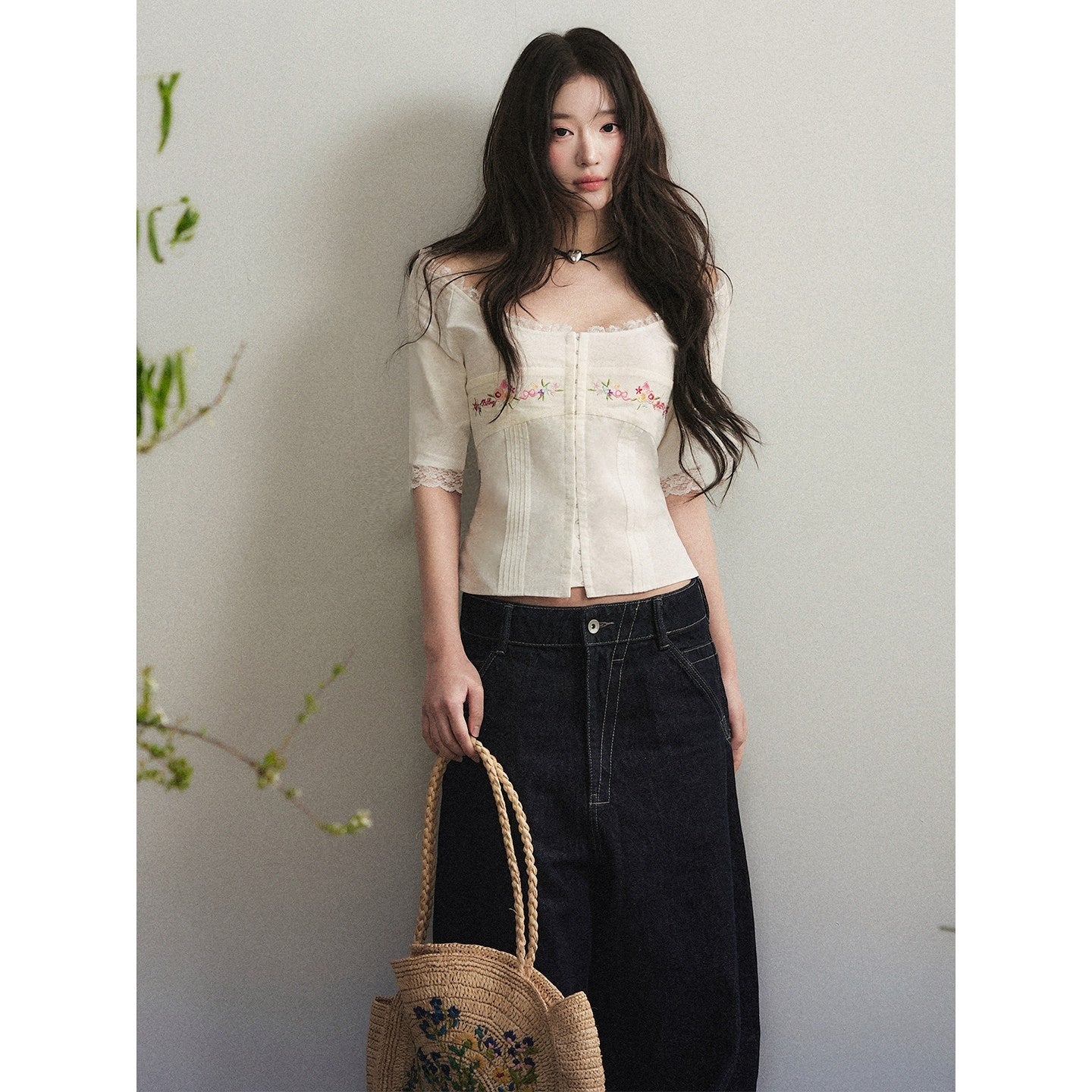 1P_STUDIO_Embroidered_Front_Square_Neck_Lace_Trim_Cropped_Slim_Waist_Women&