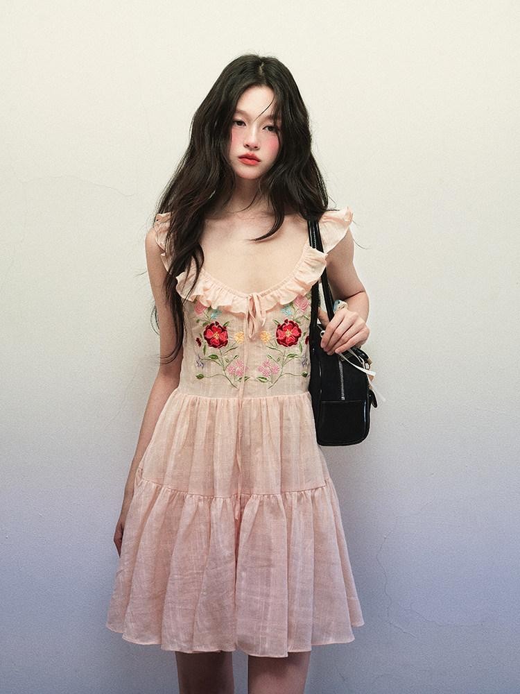 1P STUDIO Floral Embroidered Flutter Sleeve V-neck Tie Women&