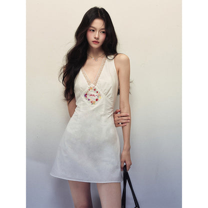 1P_STUDIO_Floral_Embroidered_Lace_Halter_V-neck_A_Line_Women&
