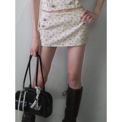 1P_STUDIO_Floral_Metal_Buckle_Strapless_Bustier_Women&