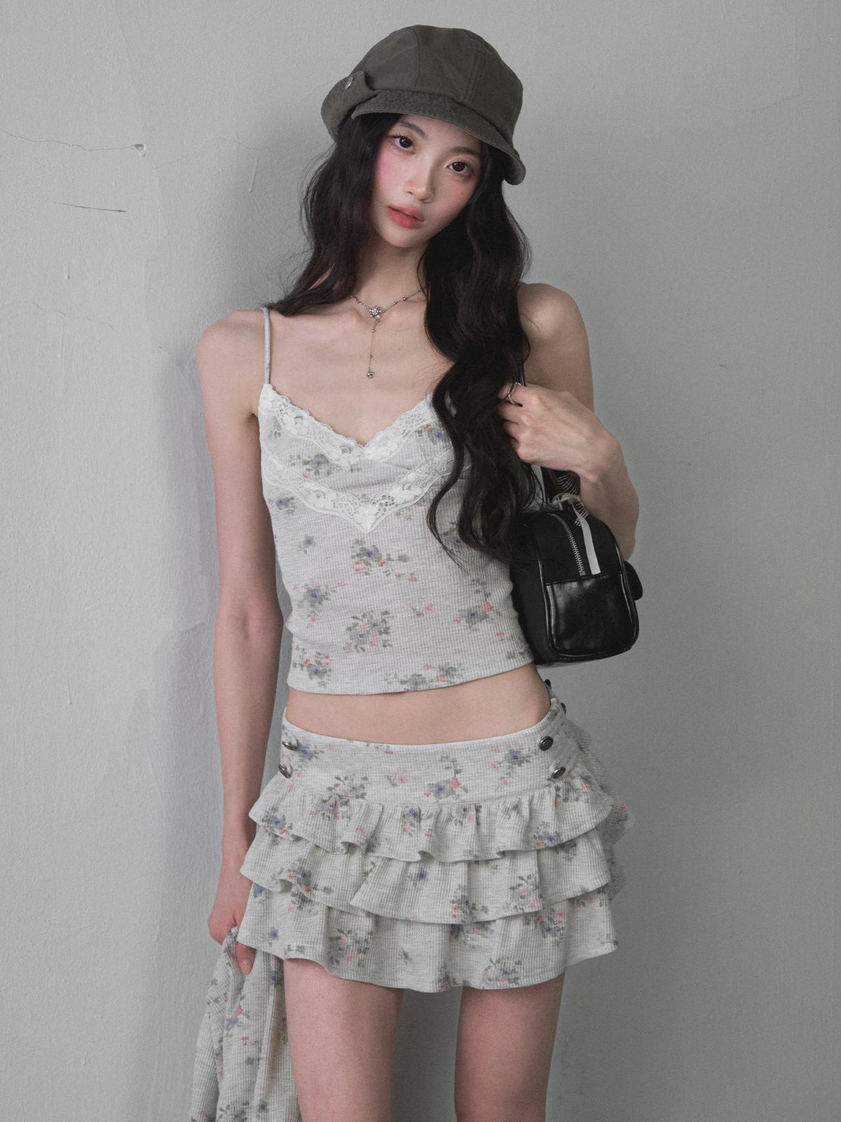 1P STUDIO Floral Ruffle Hooded Crop Top High Waist Tiered Women&