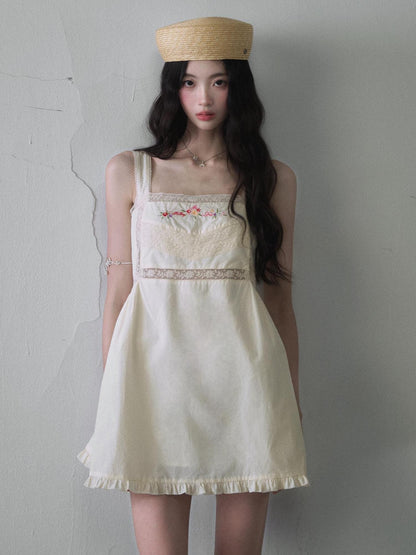 1P STUDIO French Floral Embroidered Lace Trim Square Neck Women&