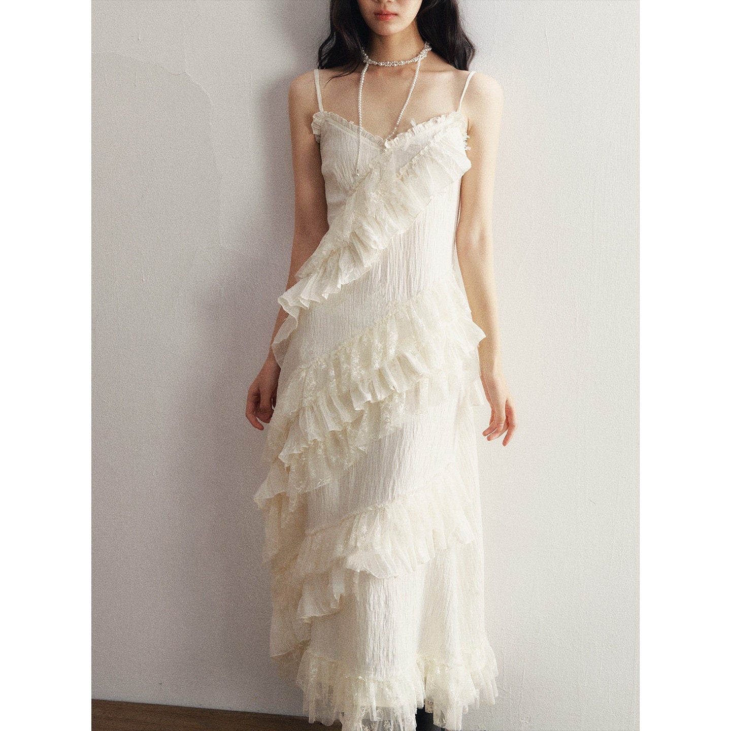 1P_STUDIO_Ivory_Lace_Ruffle_V-neck_Pleated_Slim_Fit_Women&