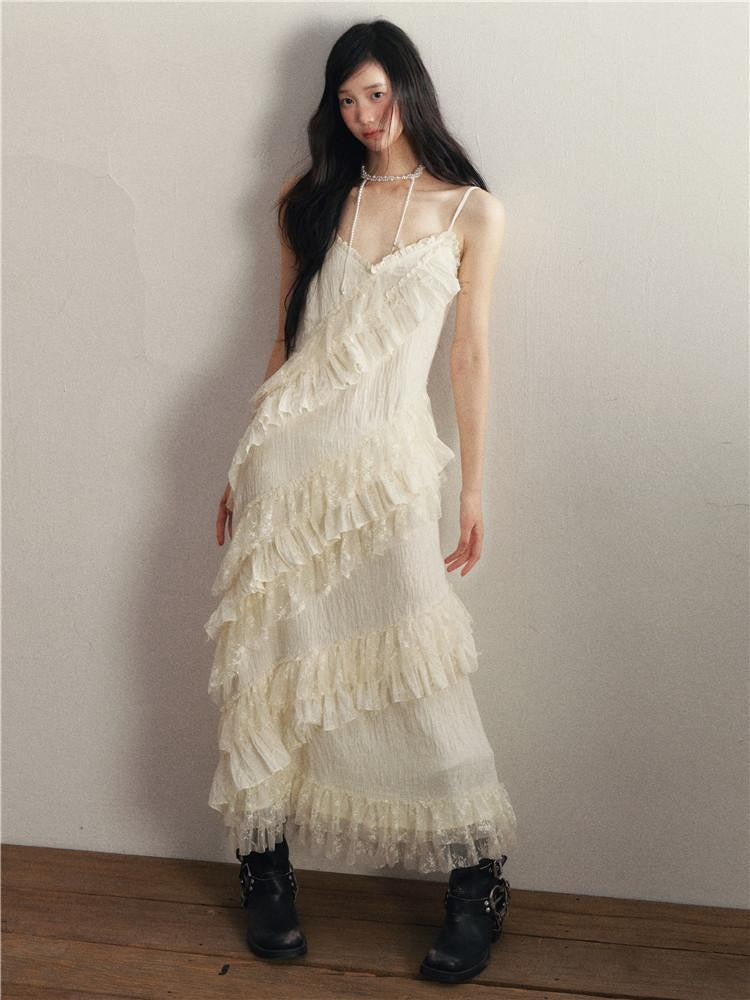1P STUDIO Ivory Lace Ruffle V-neck Pleated Slim Fit Women&