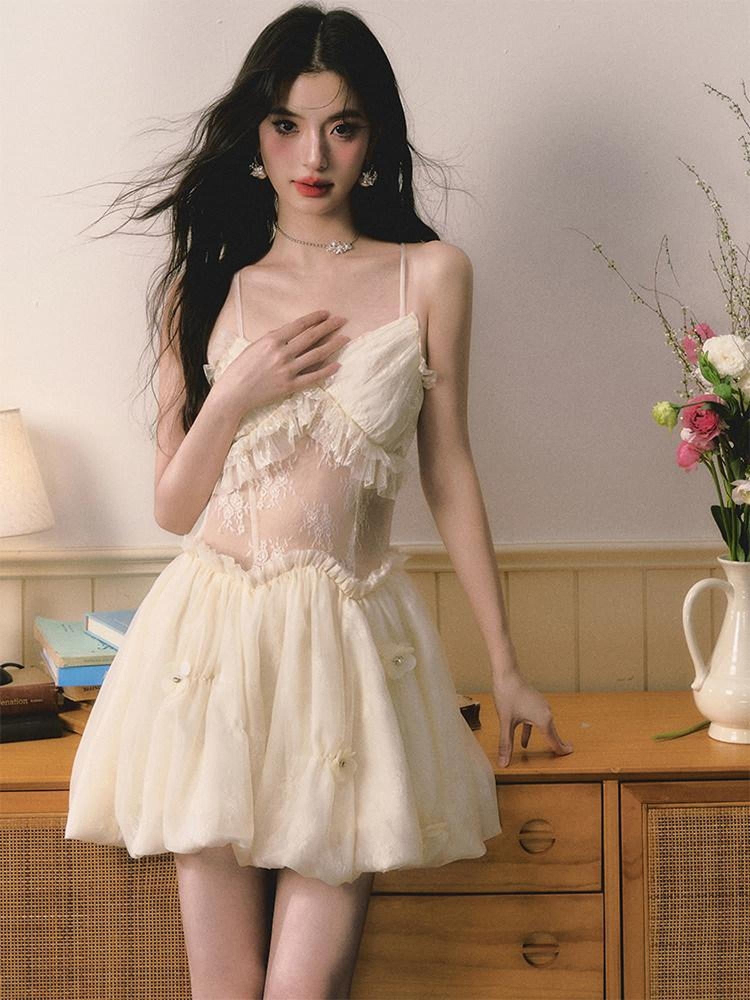 1P STUDIO Light Beige Sheer Waist Spliced Cinched Women&