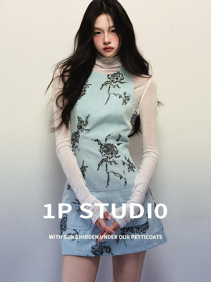 1P STUDIO Light Blue Rose Embroidered Vest Women&