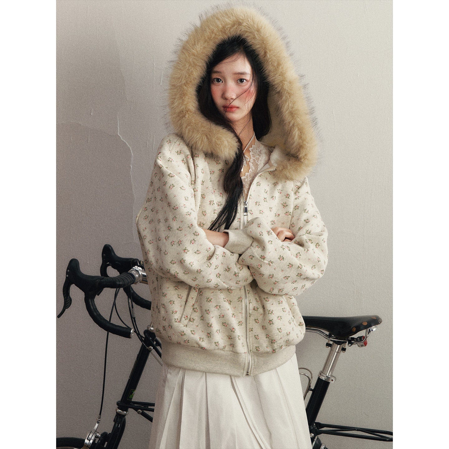1P_STUDIO_Light_Gray_Floral_Faux_Fur_Hood_Oversized_Pockets_Women&